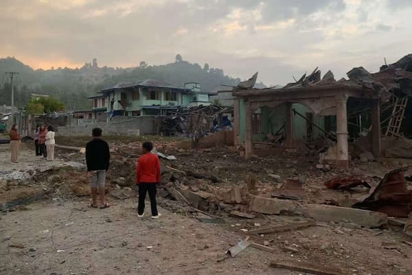In the immediate aftermath of the 28 March earthquake, the regime continued its brutal air campaign and other violence against civilians while some opposition forces made significant strategic advances.